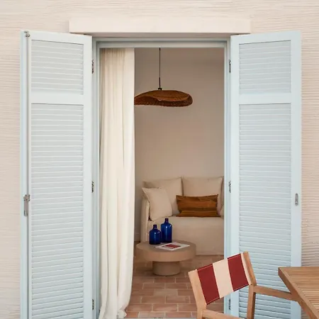 Sol Mare Naousa, Paros * ناوسا